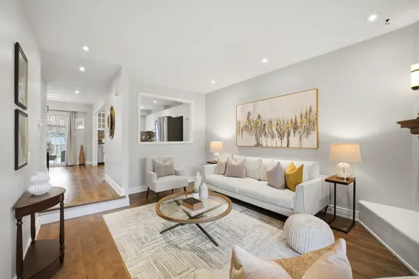 1786 Listowell CRES, Pickering, ON L1V 2Y3