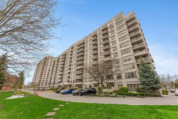 1200 The Esplanade N RD #320, Pickering, ON L1V 6V3
