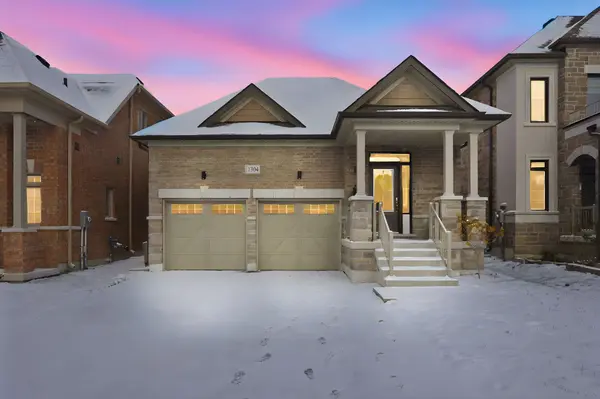 1304 Apollo ST, Oshawa, ON L1K 3E6