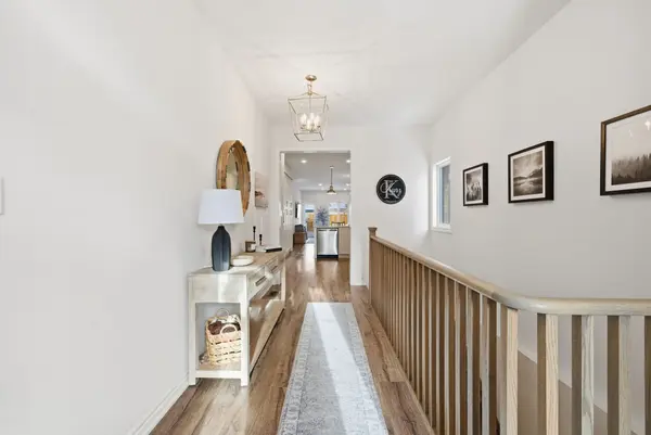 1304 Apollo ST, Oshawa, ON L1K 3E6