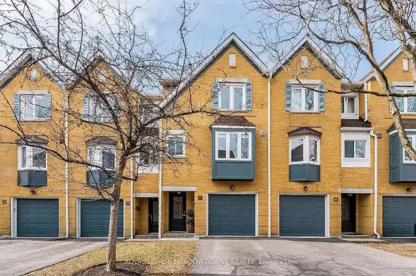 2300 Brays LN #21, Oakville, ON L6M 3J9