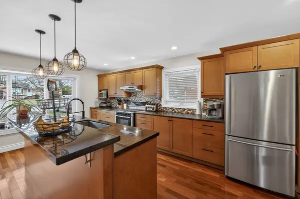 215 Zina ST, Orangeville, ON L9W 1E9