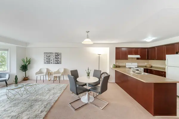 3375 Thomas ST #3,4, Mississauga, ON L5M 0P7