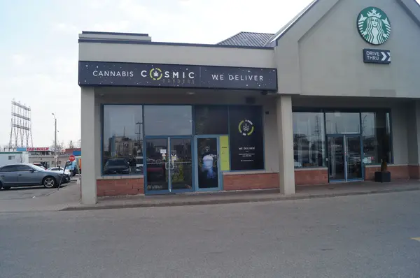 6620 Finch AVE W #17, Toronto W10, ON M9V 5H7