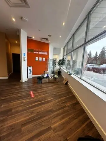 2460 Neyagawa BLVD #2, Oakville, ON L6H 7P4