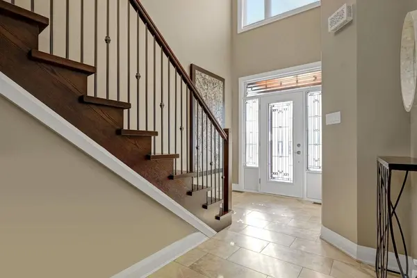 3681 Eureka AVE E, Blossom Park - Airport And Area, ON K1T 1L5