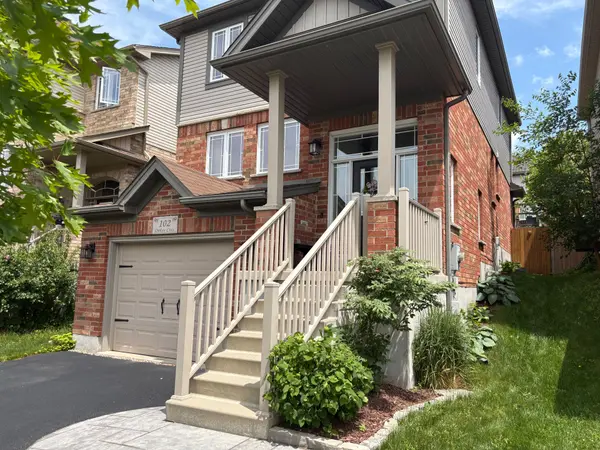 102 Oakes CRES, Guelph, ON N1E 0J5