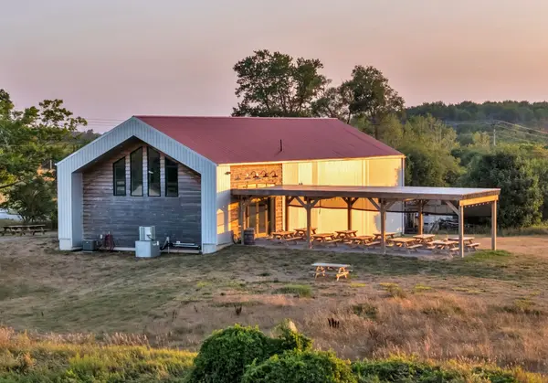 890 Danforth RD, Prince Edward County, ON K0K 2J0