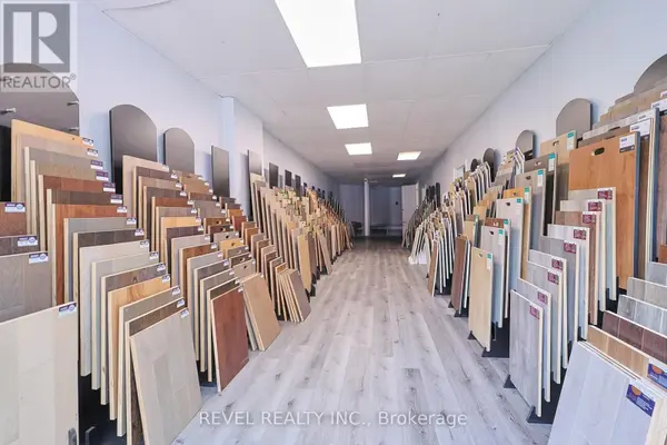 12 East Main ST, Welland, ON L3B 3W3