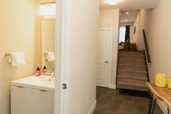 1960 DALMAGARRY RD #133, London North, ON N6G 0T8