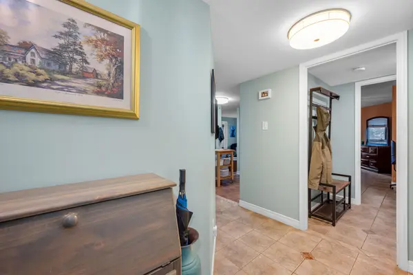 540 Cambridge ST S #113, Dows Lake - Civic Hospital And Area, ON K1S 5M7