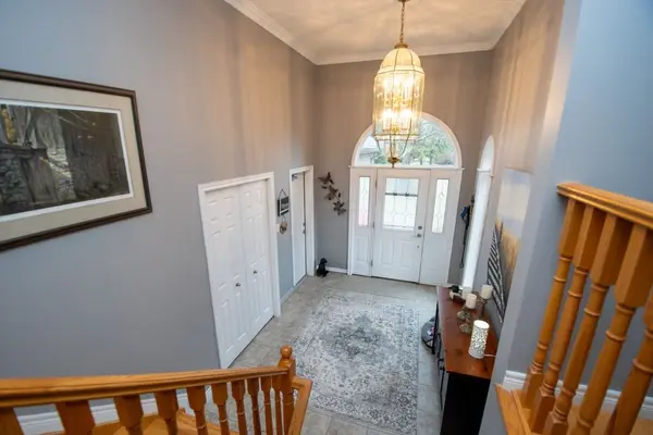 4 Huntingwood CRES, Kawartha Lakes, ON K0M 1A0