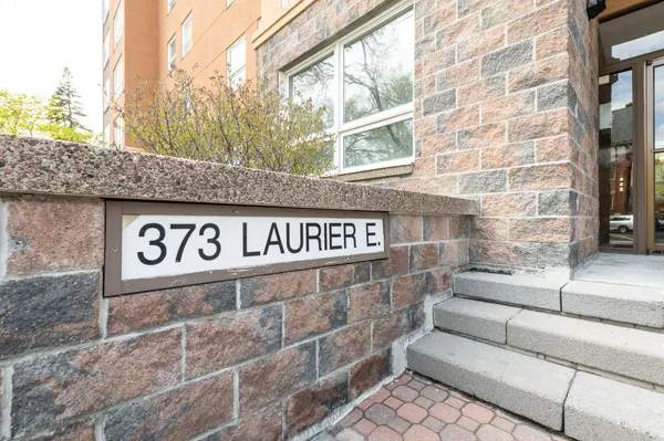 373 LAURIER AVE E #906, Lower Town - Sandy Hill, ON K1N 8X6