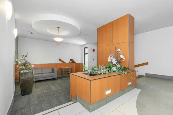 373 LAURIER AVE E #906, Lower Town - Sandy Hill, ON K1N 8X6