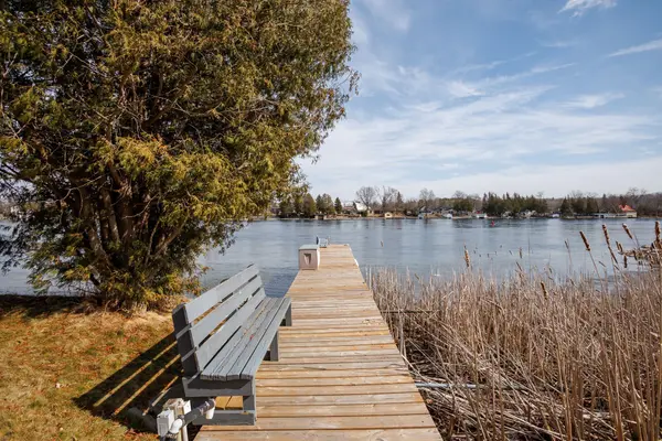 18 Rosecliff CT, Trent Hills, ON K0L 1Y0