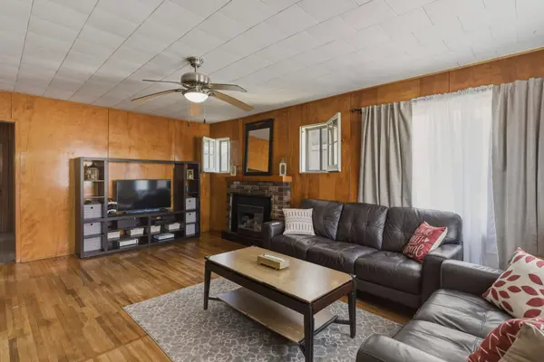 18 Quabbin RD, Front Of Yonge, ON K0E 1R0