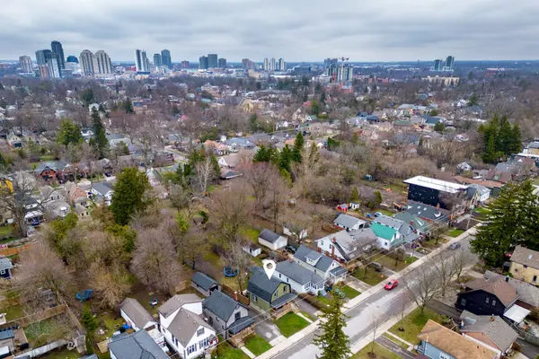 88 BRISCOE ST E, London South, ON N6C 1X2