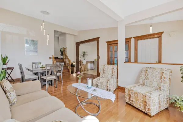 46 Foxhill CRES, St. Catharines, ON L2S 3V1