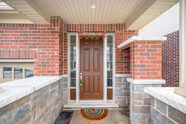 212 Broadacre DR, Kitchener, ON N2R 0S6