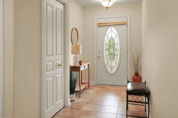 21 Loretta DR W #3, Niagara-on-the-lake, ON L0S 1T0