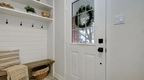 9 BOULDER WAY, Barrhaven, ON K2J 4R7