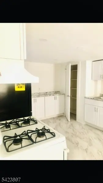 60 E Mc Farlan St Abc, Dover Town, NJ 07801