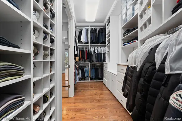 2951 Turtle Pond CT, Bloomfield Charter Township, MI 48302