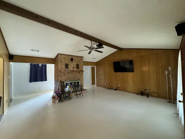 707 Buckboard Street, Ovilla, TX 75154