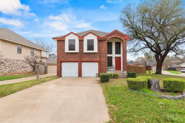 4151 Cedar Drive,  Grapevine,  TX 76051