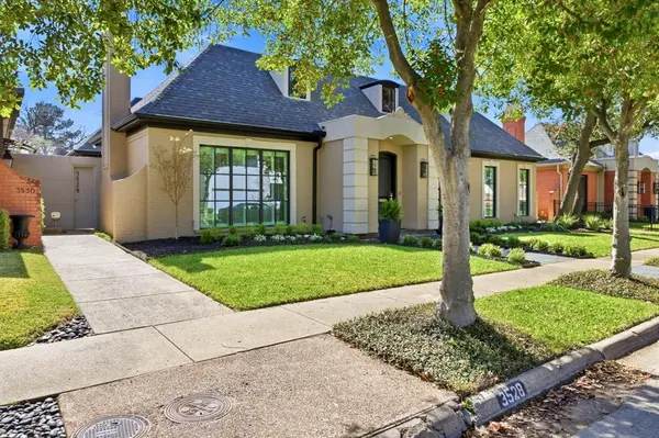 3528 N Versailles Avenue, Dallas, TX 75209