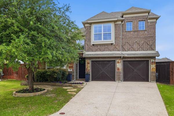 4001 Silk Vine Court, Fort Worth, TX 76262