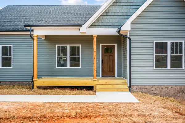 10606 Leesville RD, Lynch Station, VA 24571