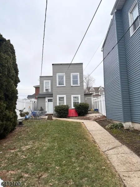 19 Entwistle Ave, Nutley Twp., NJ 07110