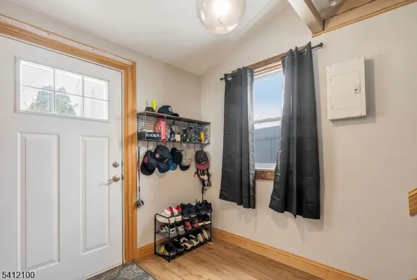 19 Entwistle Ave, Nutley Twp., NJ 07110