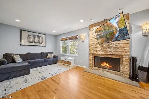 41 Ramsey Ave, Ramsey Boro, NJ 07446