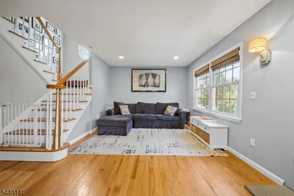 41 Ramsey Ave, Ramsey Boro, NJ 07446