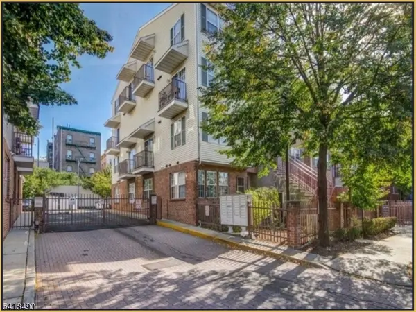 84 Union St #C2, Newark City, NJ 07105