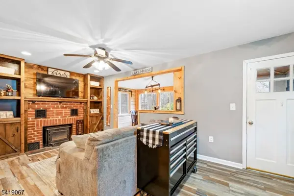 111 N Shore Rd, Byram Twp., NJ 07821