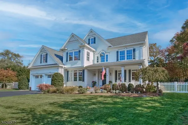 3 Meadow Ct, Madison Boro, NJ 07940