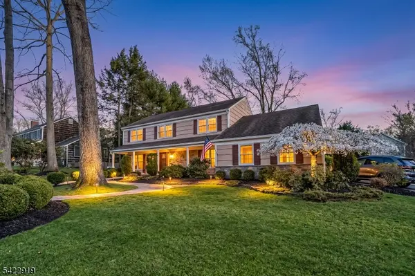 60 Parkhill Rd, Harrington Park Boro, NJ 07640