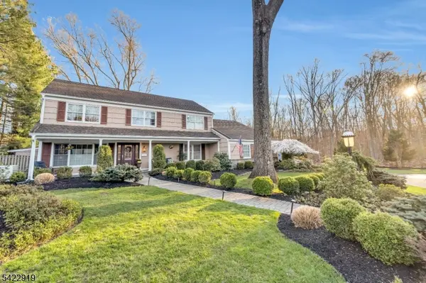 60 Parkhill Rd, Harrington Park Boro, NJ 07640