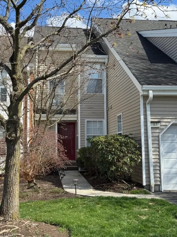 97 Giordano Dr #97, West Orange Twp., NJ 07052