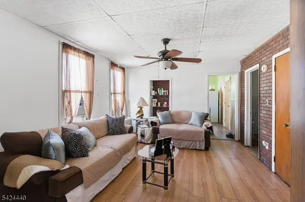 459 E 18Th St, Paterson City, NJ 07514