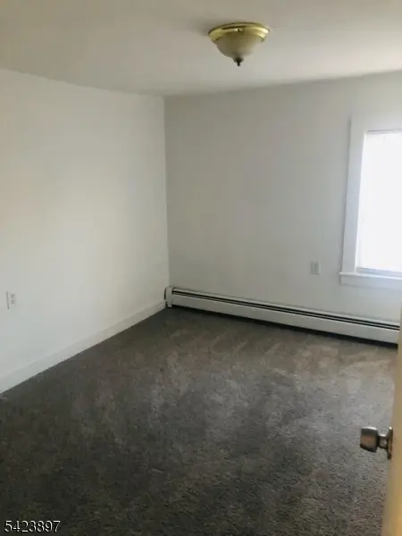 60 E Mc Farlan St Abc, Dover Town, NJ 07801