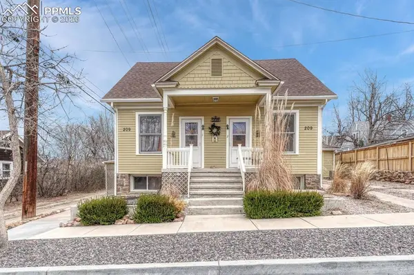 209 N Arcadia ST, Colorado Springs, CO 80903