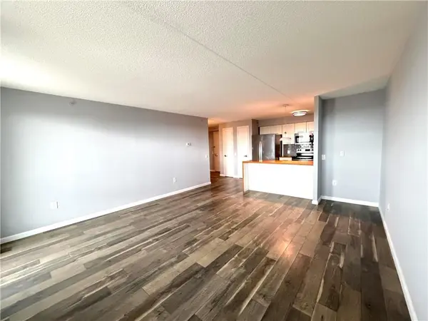 221 Beach 80th ST #6B, Rockaway Beach, NY 11693