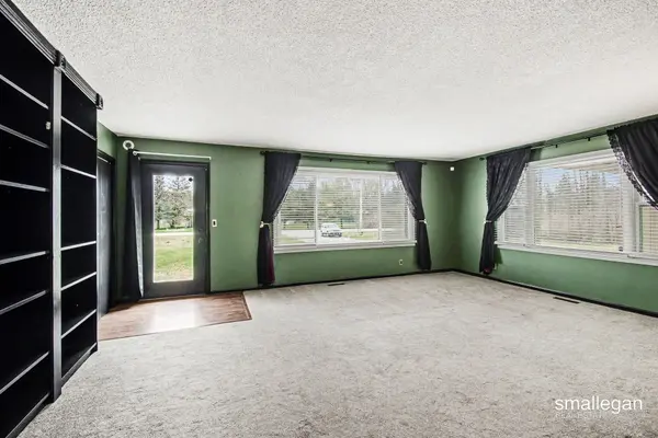 1120 S Loomis RD, Chippewa Twp, MI 48858