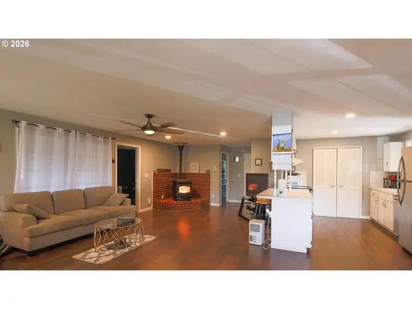 63513 SHORE EDGE DR, Charleston, OR 97420