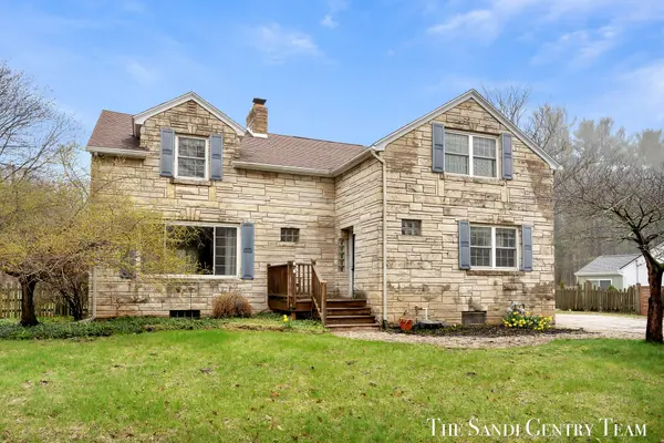 15008 Lakeshore DR, Grand Haven Twp, MI 49417