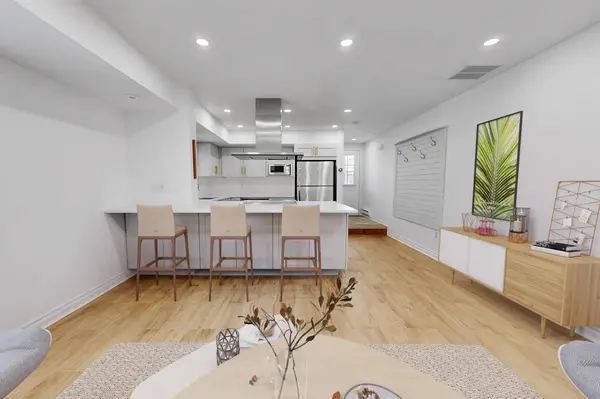 40 Merchant LN #113, Toronto C01, ON M6P 4J6